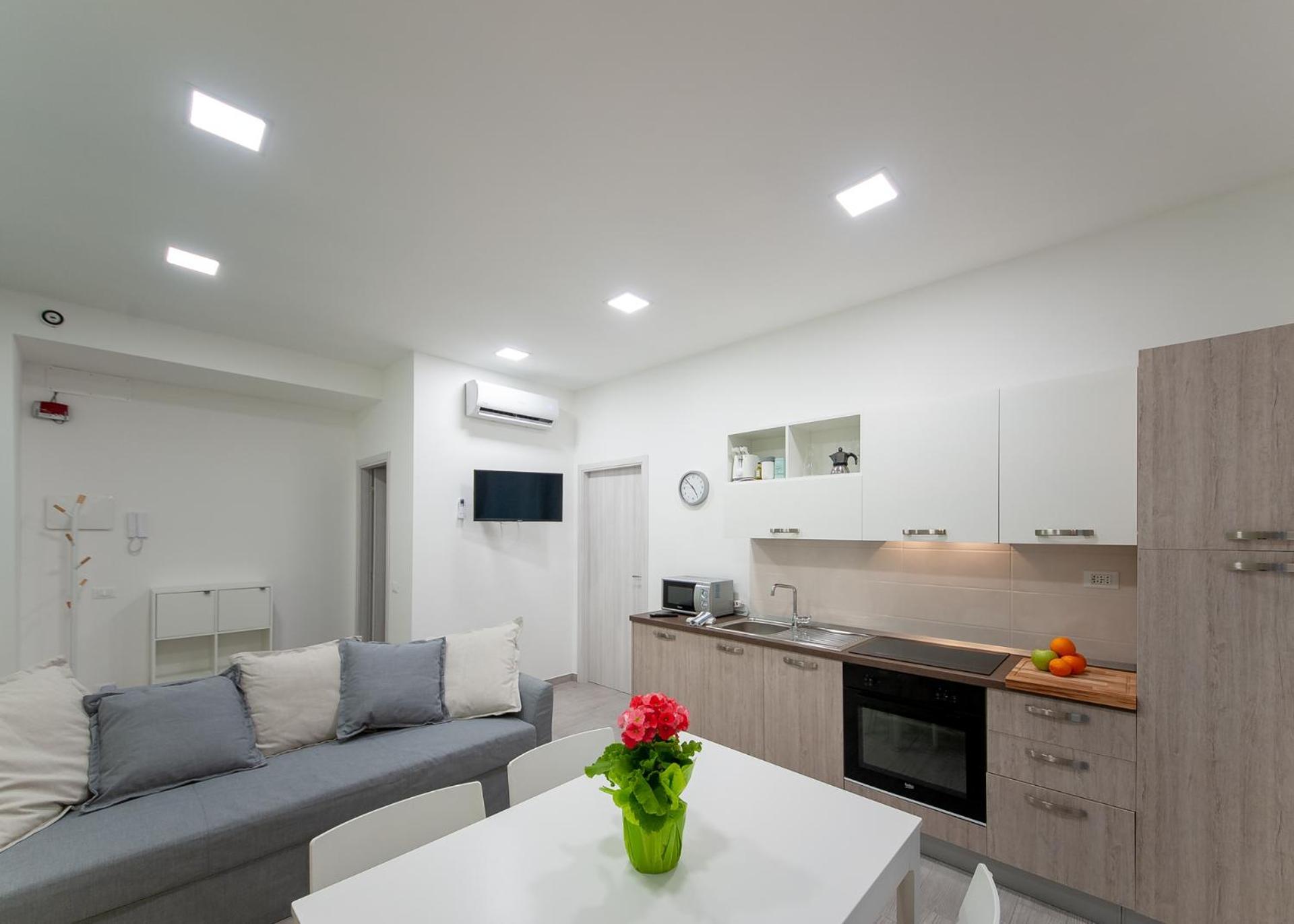 Ines Rivieraholiday Albenga Exterior photo